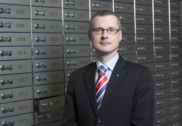 Viceguvernér České národní banky Vladimír Tomšík.
