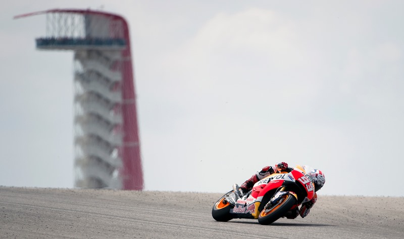 Španěl Márquez ovládl závod MotoGP v Austinu potřetí v kariéře.