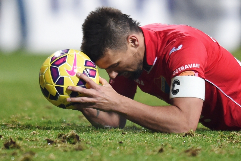 Fotbalista Milan Baroš dostal za výroky na twitteru důtku.