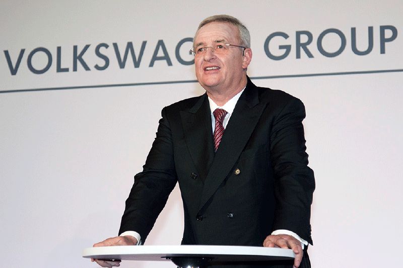 Martin Winterkorn zůstává dál šéfem koncernu VW.