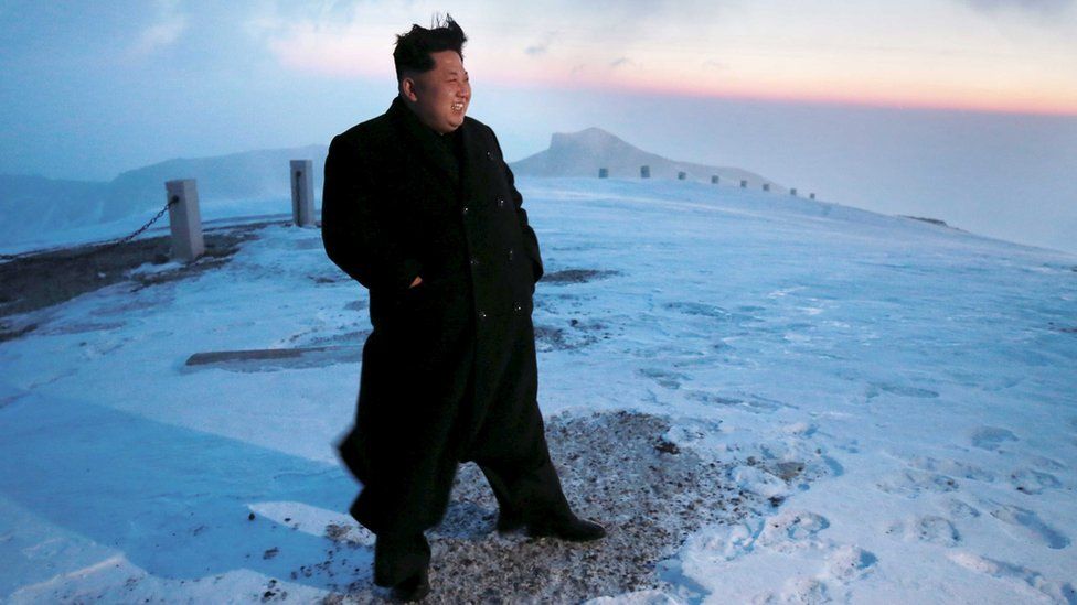 Kim Čong-un nahoře na hoře.