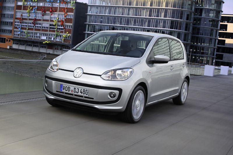 Městský VW up! se svými 3540 mm délky by patřil do druhé kategorie.