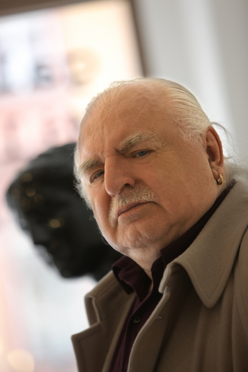 Milan Knížák.