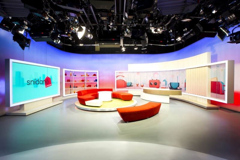Nové studio Snídaně s Novou.