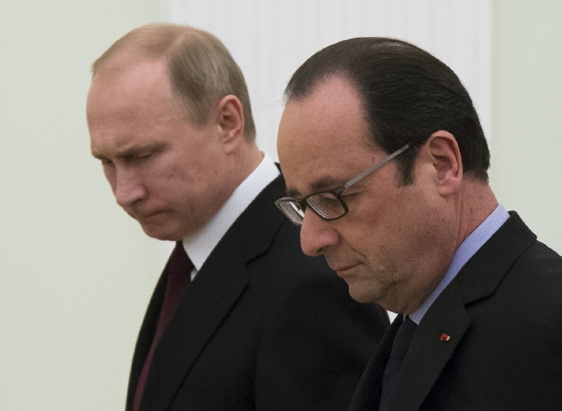 Francois Hollande (vpravo) a Vladimir Putin. Francois Hollande (vpravo) a Vladimir Putin.