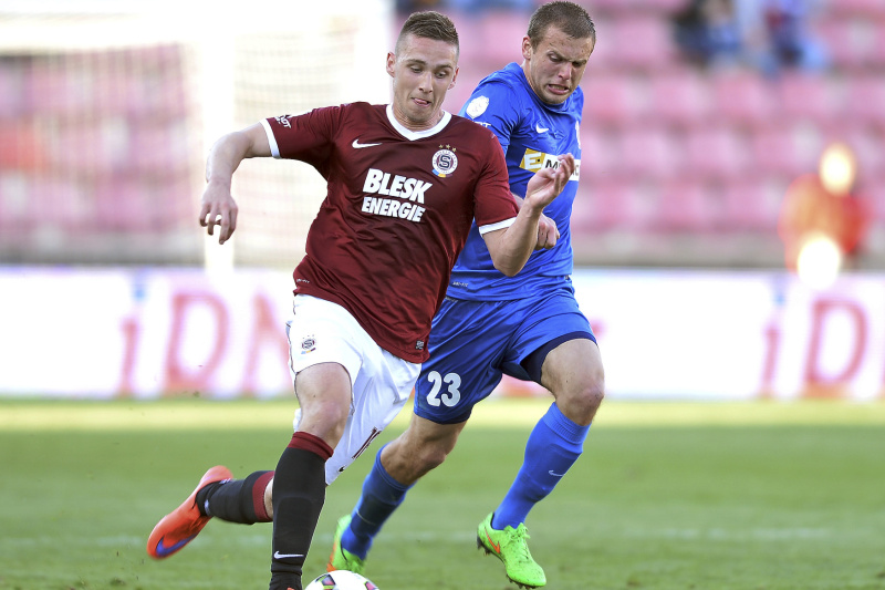 Pavel Kadeřábek.
