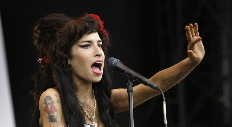 Amy Winehouseová zemřela v roce 2011.