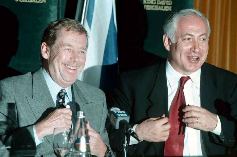Bývalý český prezident Václav Havel a izraelský premiér Benjamin Netanjahu.