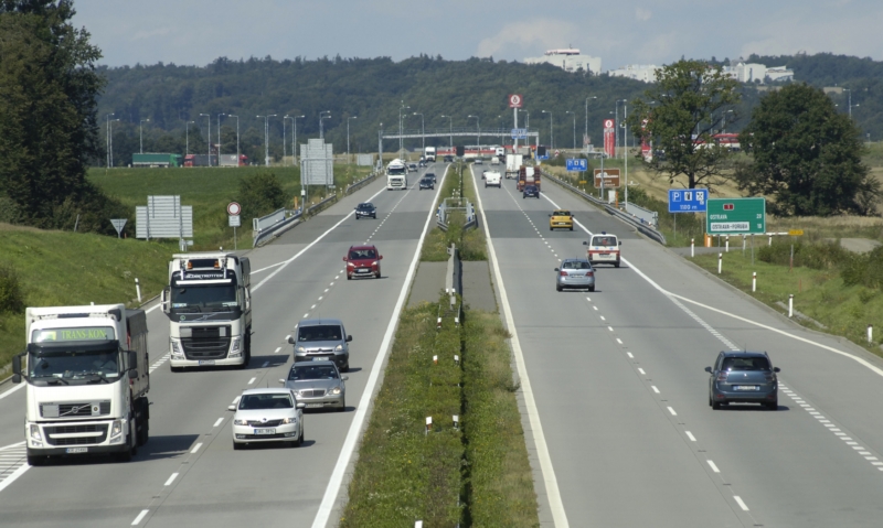 Rychlost na některých úsecích dálnic by se mohla zvýšit až na 150 kilometrů za hodinu.