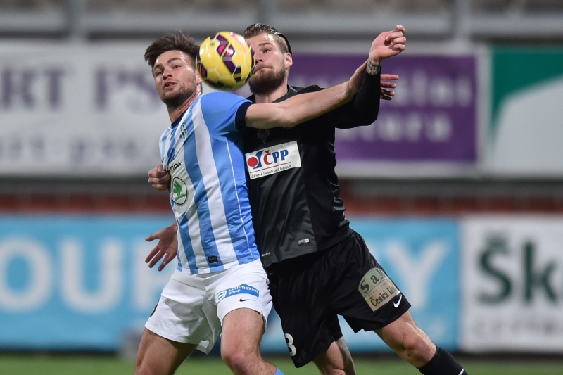 Fotbalisté Jablonce vykročili do semifinále Poháru FAČR výhrou 2:1 na hřišti Mladé Boleslavi. 