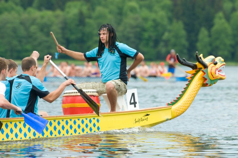 Dračí lodě o víkendu vyjedou na Kamencové jezero v Chomutově.