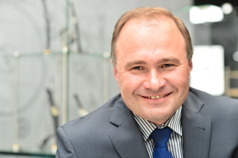 Ředitel firmy Elton hodinářská Aleš Fleischmann.