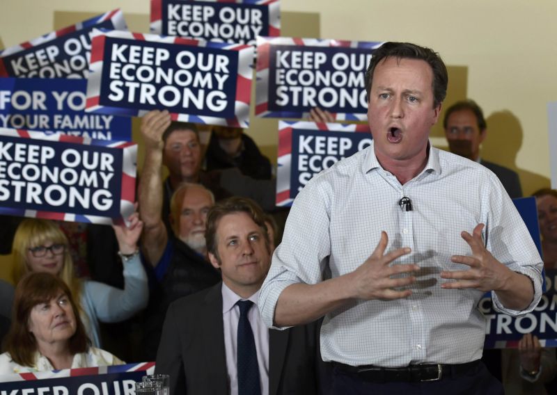 Nechte mě dokončit rozdělanou práci, vzkázal David Cameron voličům. Nechte mě dokončit rozdělanou práci, vzkázal David Cameron voličům.