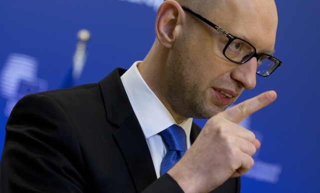 Ukrajinský premiér Arsenij Jaceňuk. Ukrajinský premiér Arsenij Jaceňuk.