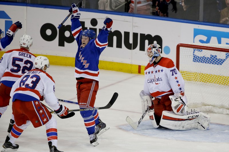New York Rangers srovnali sérii s Washingtonem na 1:1.