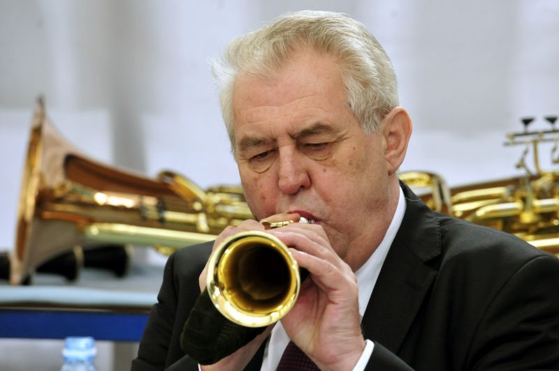 Potěší ruského prezidenta "dárek" od českých umělců? Potěší ruského prezidenta "dárek" od českých umělců?