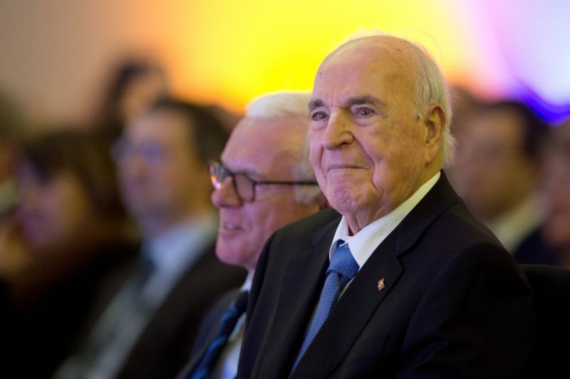 Bývalý německý kancléř Helmut Kohl. Bývalý německý kancléř Helmut Kohl.
