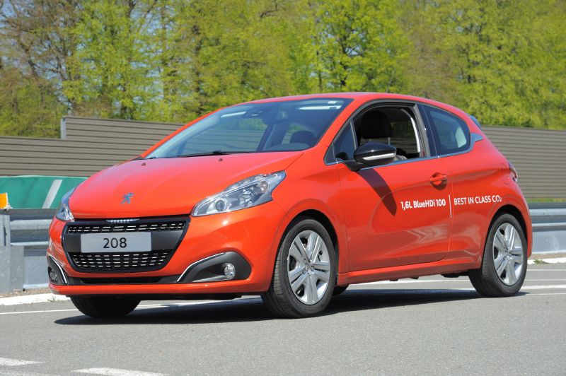 Tak to je rekordman - Peugeot 208.
