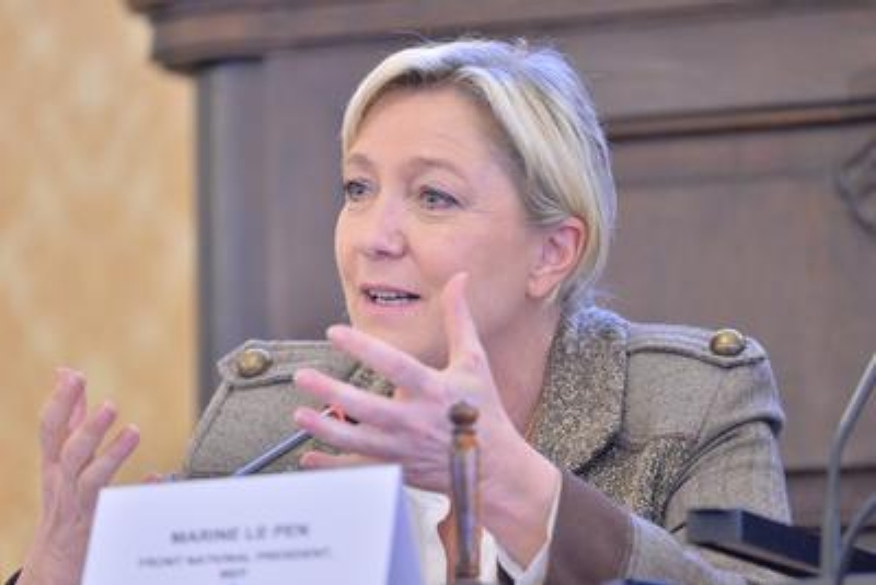 Předsedkyně francouzské Národní fronty Marine Le Penová na pražské konferenci Evropský mír a prosperita po Evropské unii.