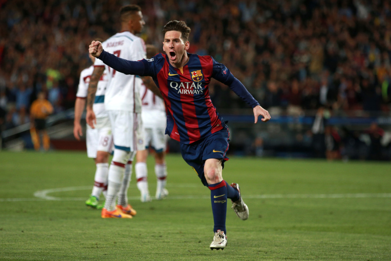 Lionel Messi dvěma góly skolil Bayern. Lionel Messi dvěma góly skolil Bayern.