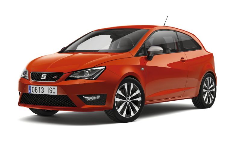 Nový model Ibiza se exteriérem oproti předchůdci příliš nezměnil.