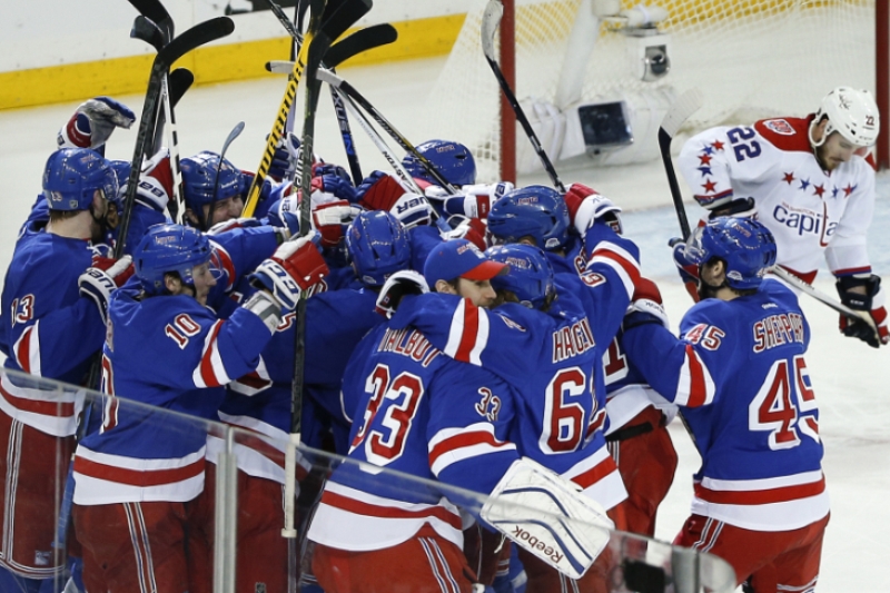 New York Rangers snížili stav série s Washingtonem na 2:3.
