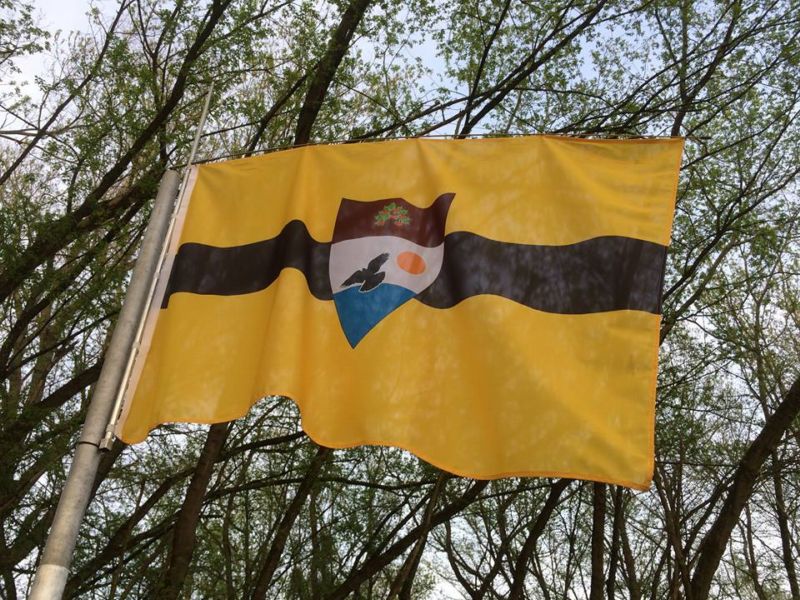 Vlajka Liberlandu.
