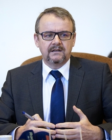 Ministr dopravy Dan Ťok.
