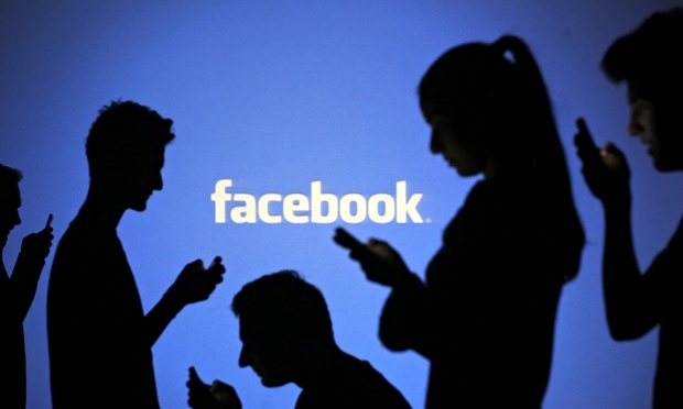 V hledáčku Evropské komise bude i Facebook.