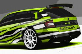 Karosářská verze kombi neznamená, že by Fabia R5 nevypadala ostře.