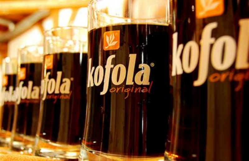 Společnost Kofola zvažuje přesun do Česka. Společnost Kofola zvažuje přesun do Česka.