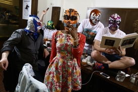 Humor Monkey Business je pro některé jen sotva pochopitelný.