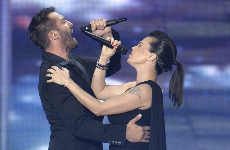 Zpěváci Marta Jandová a Václav Noid Bárta nepostupují do sobotního finále soutěže Eurovision. Zpěváci Marta Jandová a Václav Noid Bárta nepostupují do sobotního finále soutěže Eurovision.