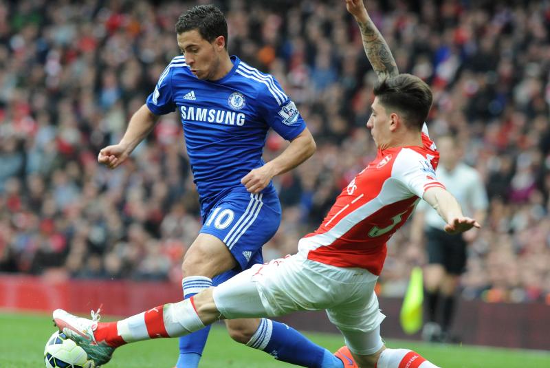 Eden Hazard (v modrém). Eden Hazard (v modrém).