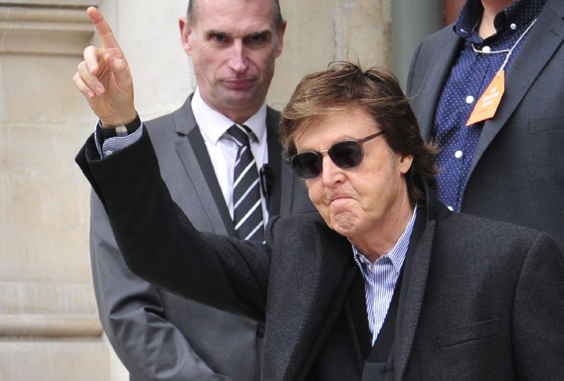 Slavný zpěvák Paul McCartney zahajuje svoji evropskou část turné v Londýně.