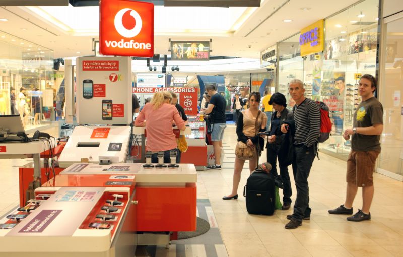 Vodafone se domnívá, že navrhovaná cena, která je příjmem státního rozpočtu, je neodůvodněná, nepřiměřeně nízká a pro český stát velmi nevýhodná (ilustrační foto).