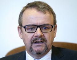 Ministr dopravy Dan Ťok.