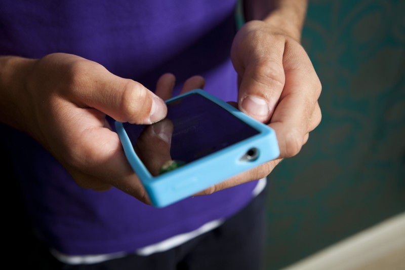 On-line video prohlíží na smartphonech třetina mladých.