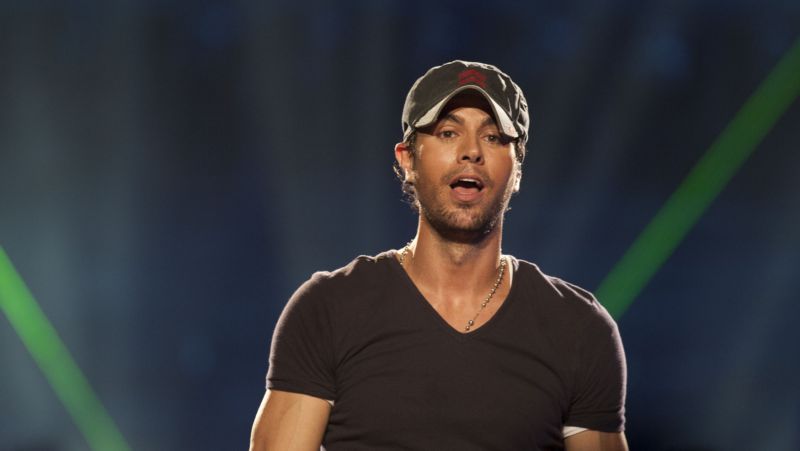 Enrique Iglesias se zranil.