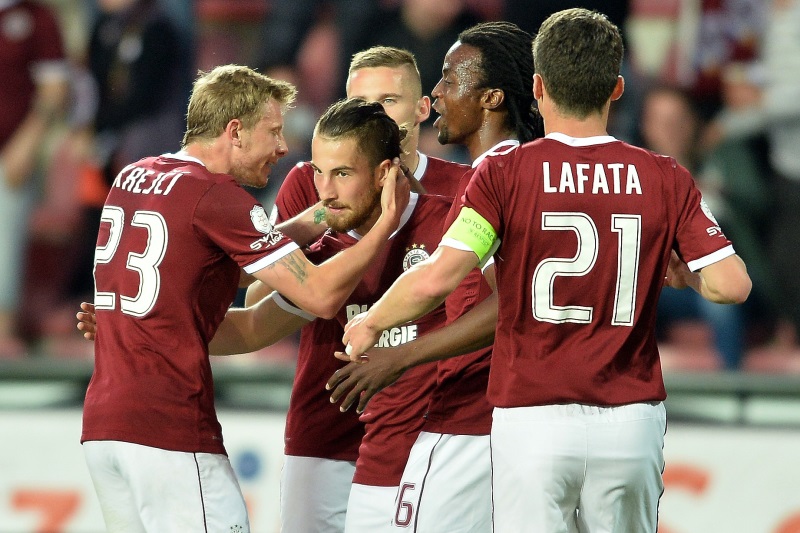 Fotbalisté pražské Sparty už znají všechny možné soupeře ve 3. předkole nemistrovské části Ligy mistrů. Fotbalisté pražské Sparty už znají všechny možné soupeře ve 3. předkole nemistrovské části Ligy mistrů.