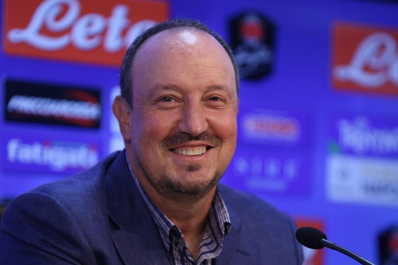 Příchod trenéra Rafaela Beníteze k fotbalistům Realu Madrid se zdá být prakticky hotovou věcí. 