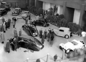 Pražský autosalon roku 1934 - automobil Tatra T 600 Tatraplan.