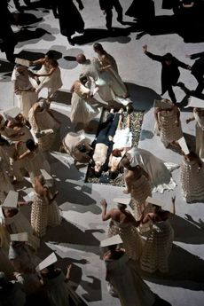 Soubor Sasha Waltz & Guests.