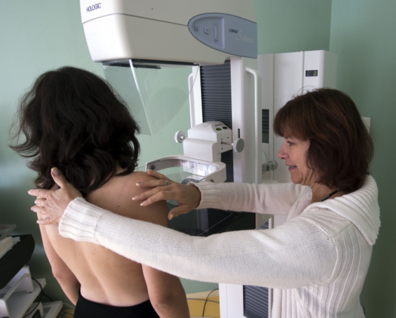 Mamograf. Diagnostika rakoviny prsu. Mamograf. Diagnostika rakoviny prsu.