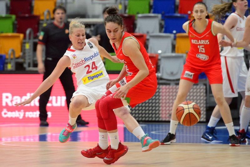 České basketbalistky prohrály v generálce na ME s Běloruskem. České basketbalistky prohrály v generálce na ME s Běloruskem.