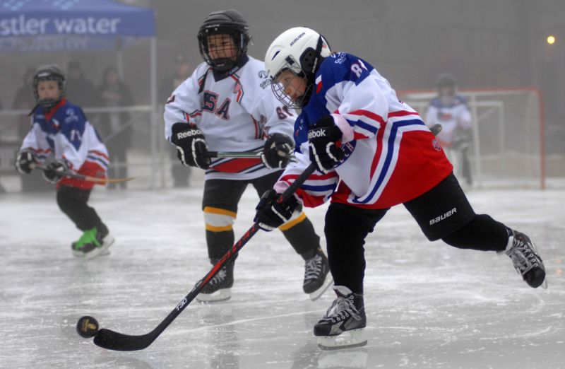 Mladí hokejisté. Mladí hokejisté.