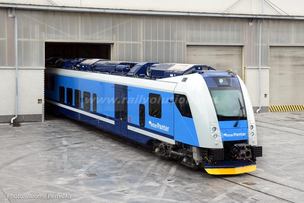 Stát chce letos využít evropské peníze na nákup rychlíkových jednotek InterPanter od Škody Transportation pro České dráhy. Stát chce letos využít evropské peníze na nákup rychlíkových jednotek InterPanter od Škody Transportation pro České dráhy.