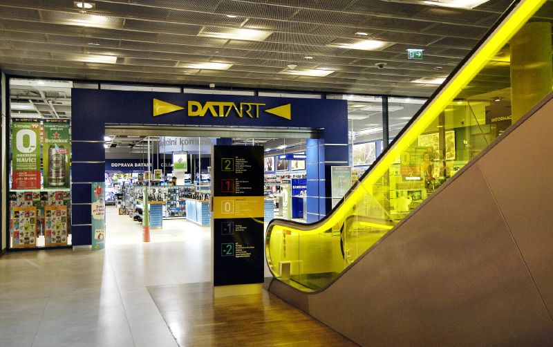 Prodejna Datart v ostravském Foru Nová Karolina.