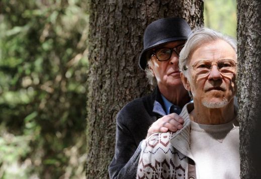 Nový snímek Mládí Paola Sorrentina doprovodí na festival herec Harvey Keitel (vepředu).