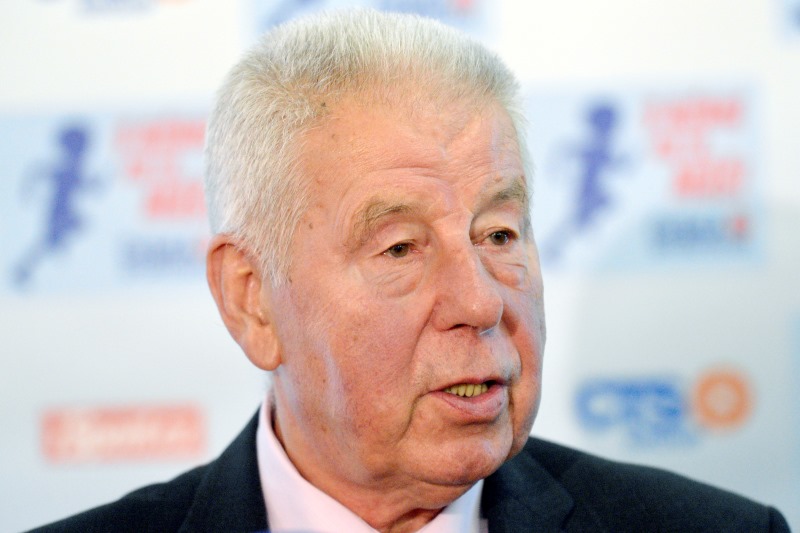 Za nenahraditelnou ztrátu považuje předseda Fotbalové asociace ČR Miroslav Pelta dnešní úmrtí Josefa Masopusta.